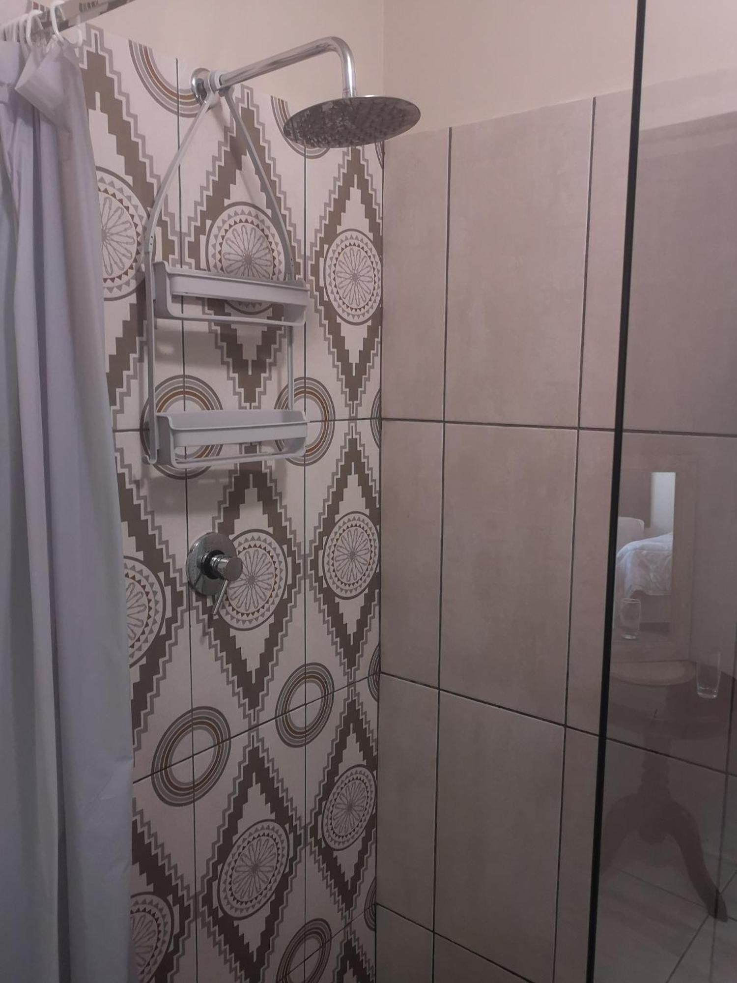 Avo Tree Guesthouse Paarl Zewnętrze zdjęcie